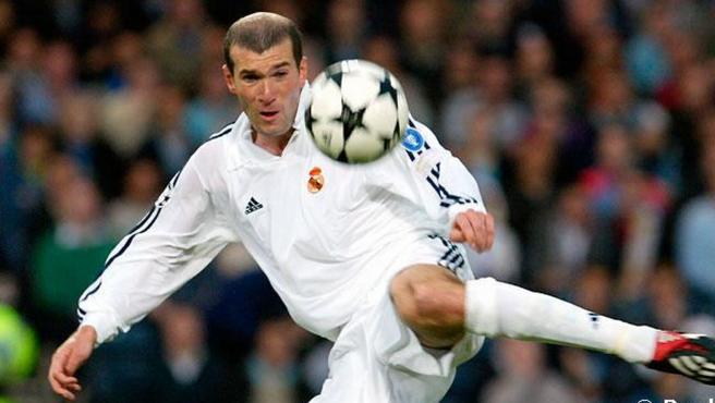 La volea de Zidane en la ‘novena’, elegido el gol más bonito de la historia de la Champions