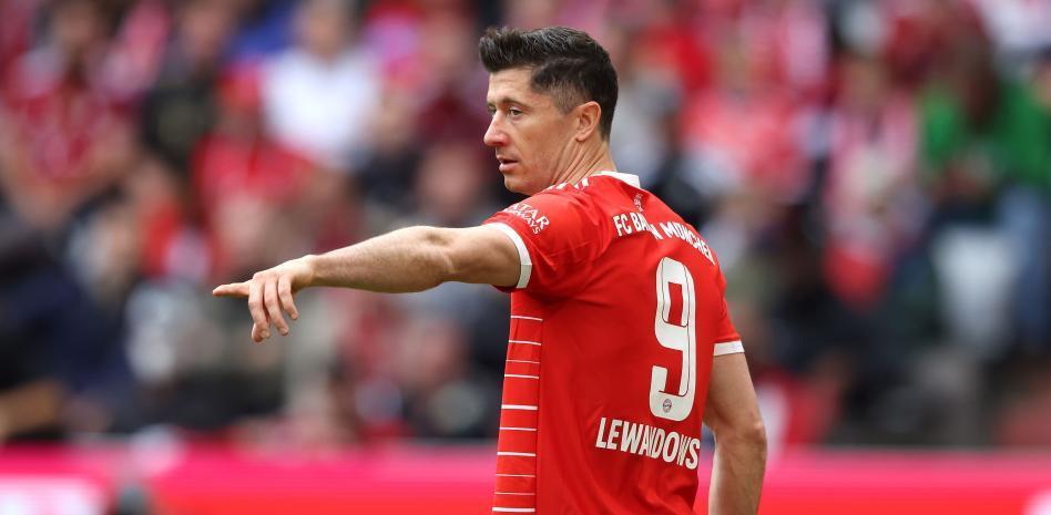 «Lewandowski quiere ir al Barça para demostrar que es mejor que Benzema»